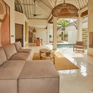ahimsa-beach.ubudhotelsnow.com/